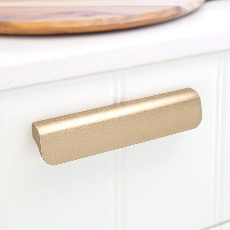 Reflective cabinet handles and knobs by Kethy