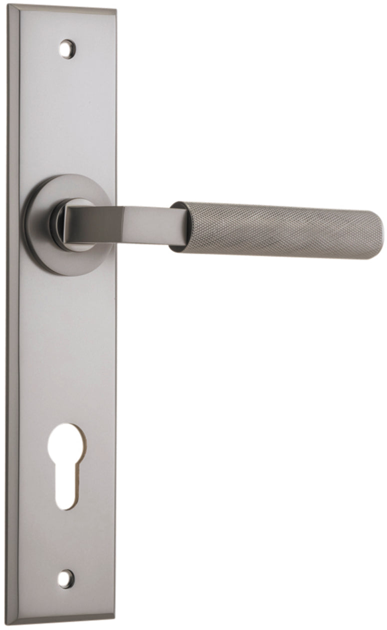 Brunswick Lever - Chamfered Backplate By Iver - Entry - Point - 14796E85 - Iver