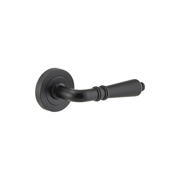 Sarlat Lever - Round Rose by Iver
