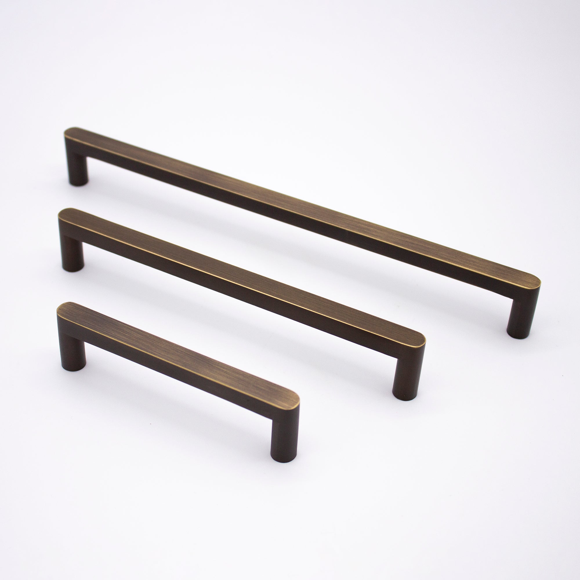 Aged Brass Straight Profile Cabinet Pull - Clio - Manovella