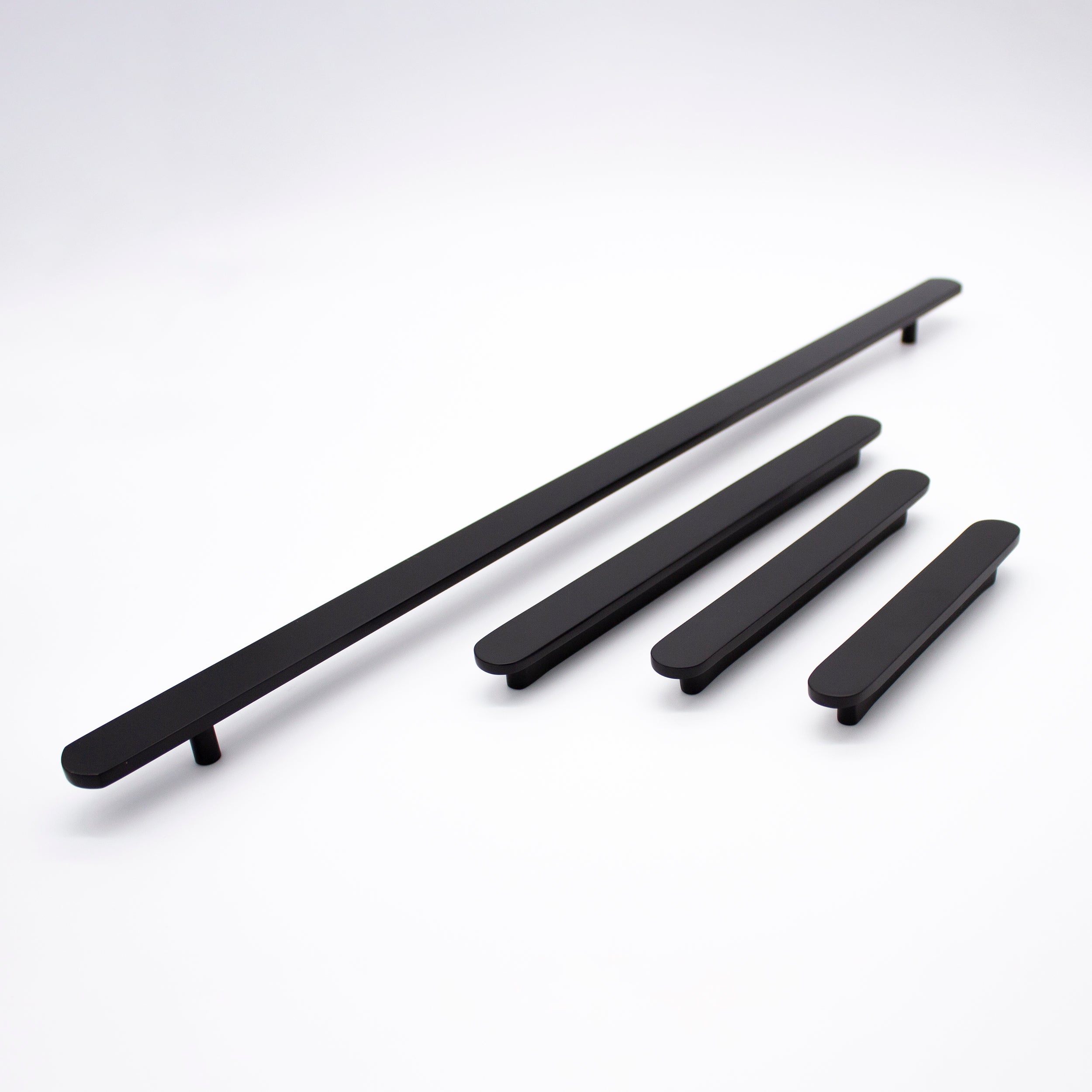 Matt Black Oval Profile Cabinet Pull - Imogen - Manovella