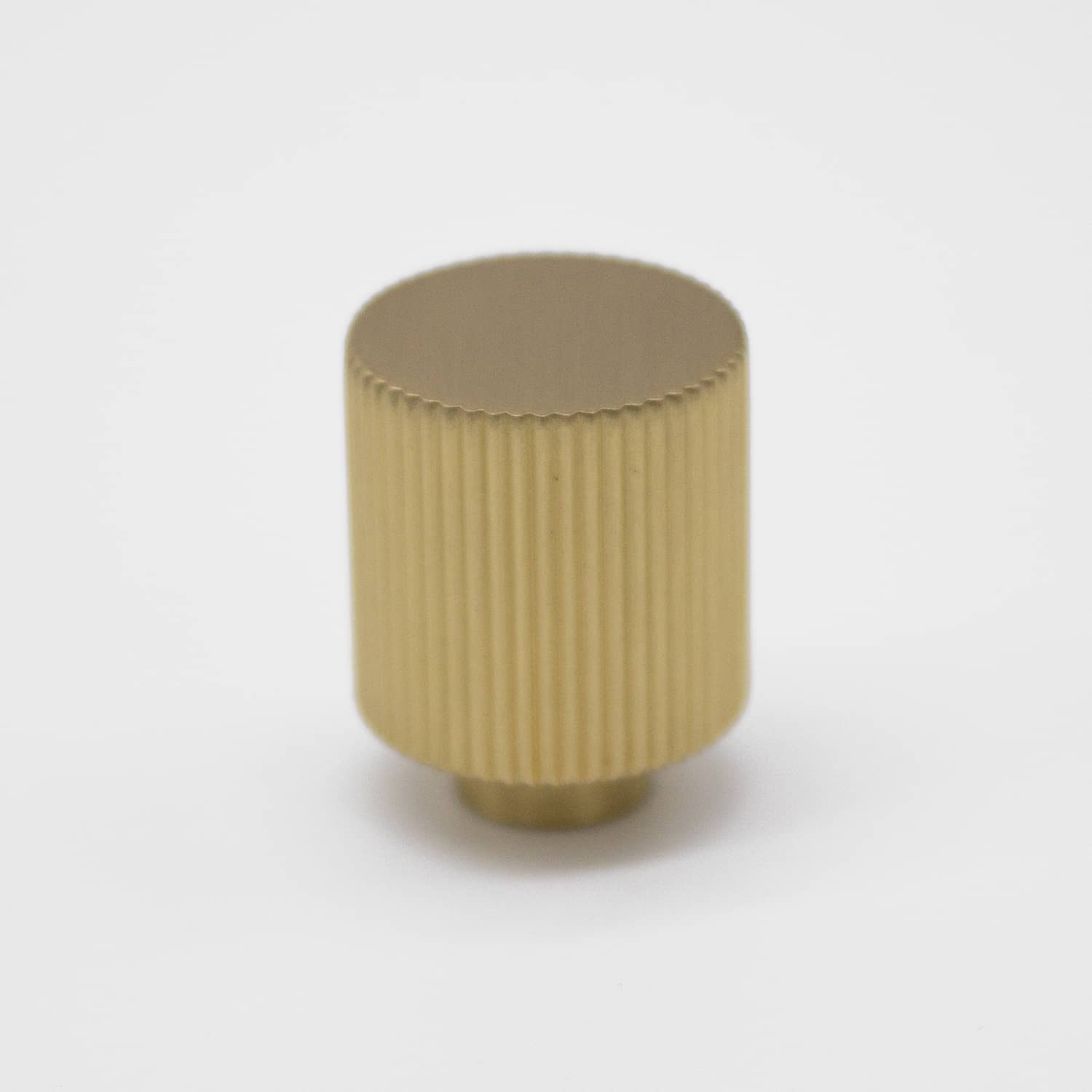 Brushed Brass Fluted Knob - Rhea - Manovella