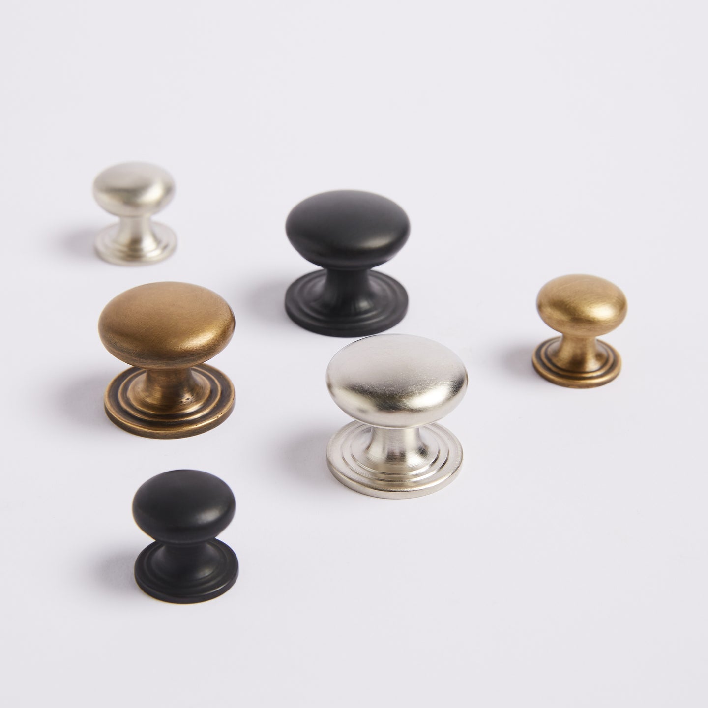 Kew Knob - Acid Washed Brass by Hepburn