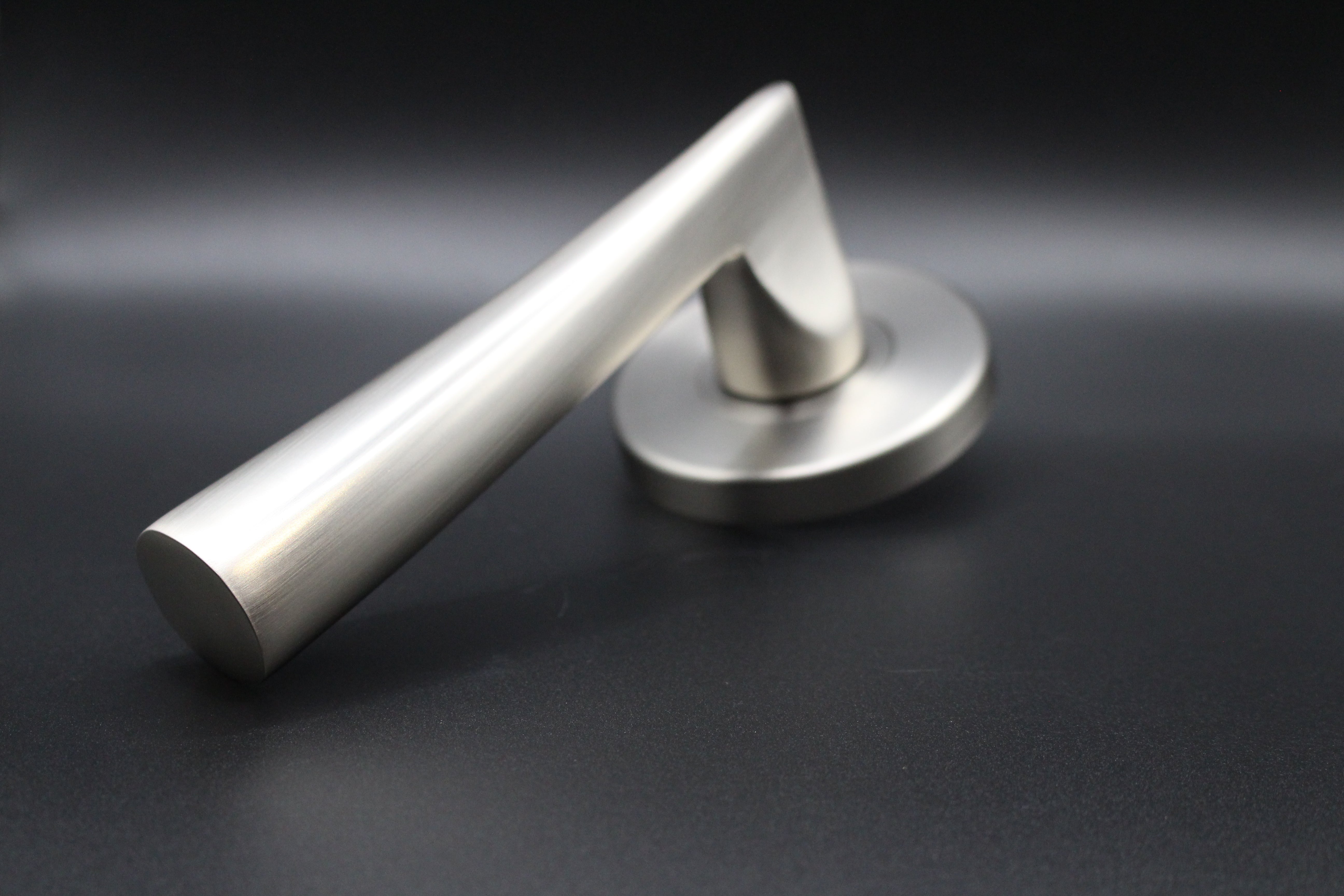 The Curve in Smooth Nickel By Havolka