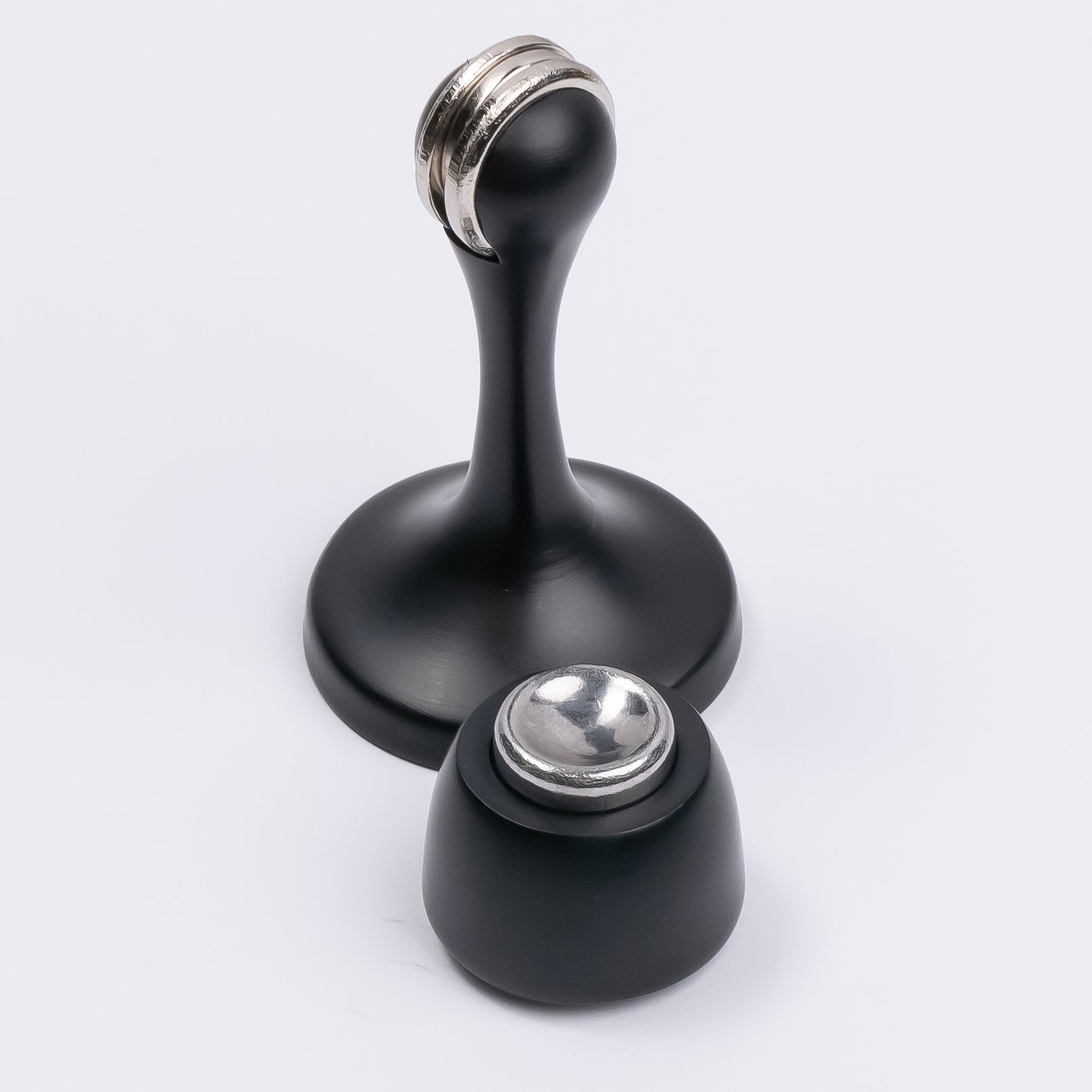 Matt Black Magnetic Door Stop - Manovella