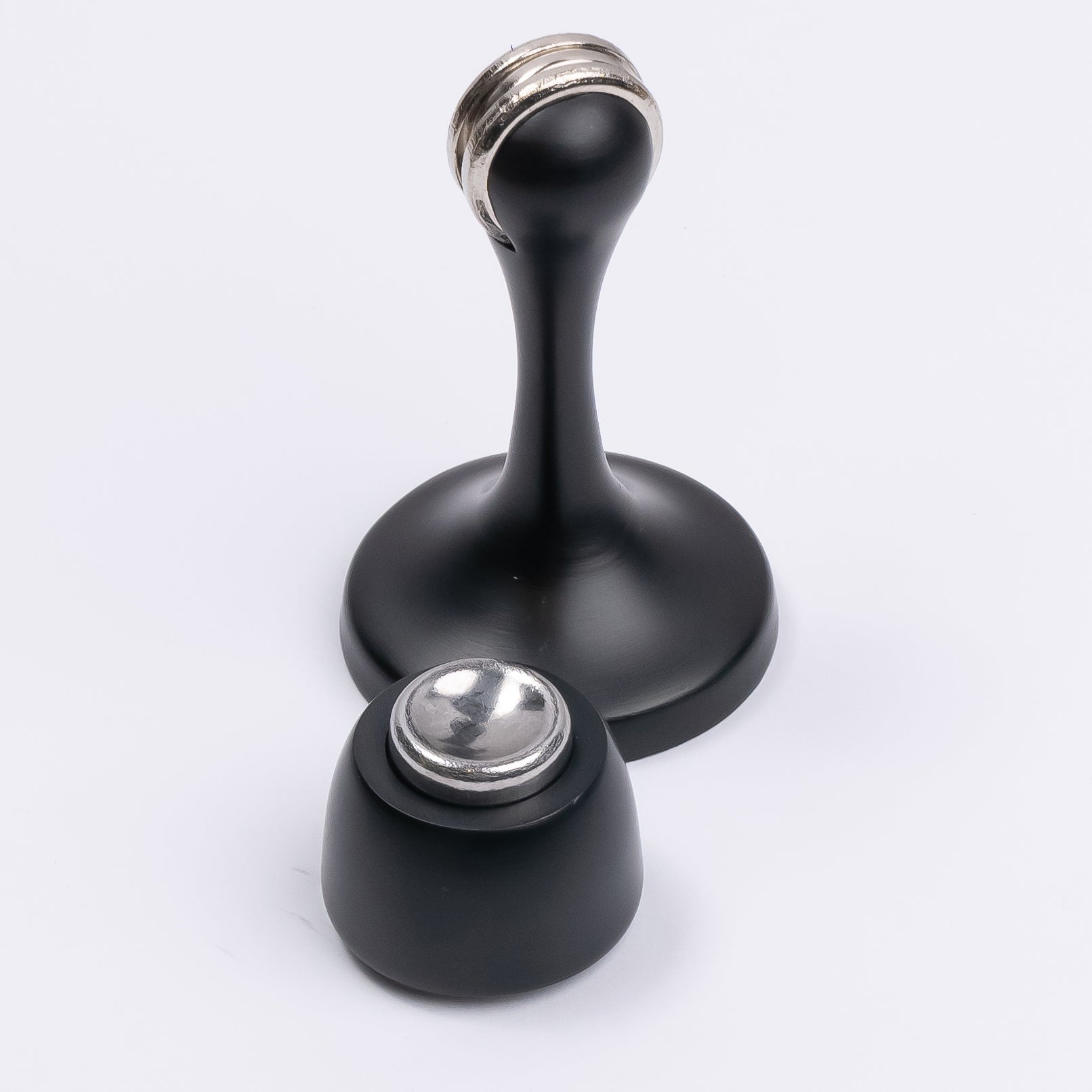 Matt Black Magnetic Door Stop - Manovella