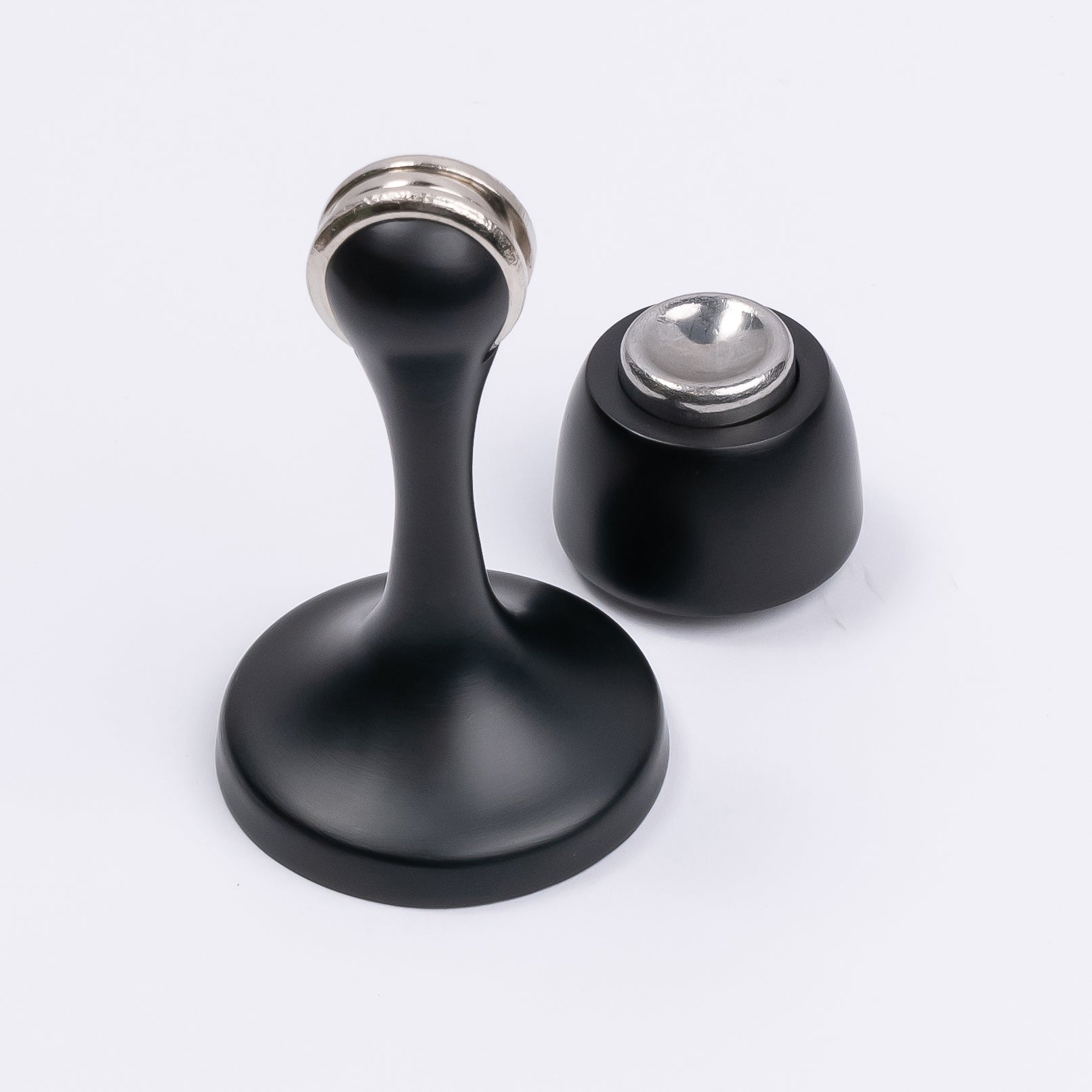 Matt Black Magnetic Door Stop - Manovella