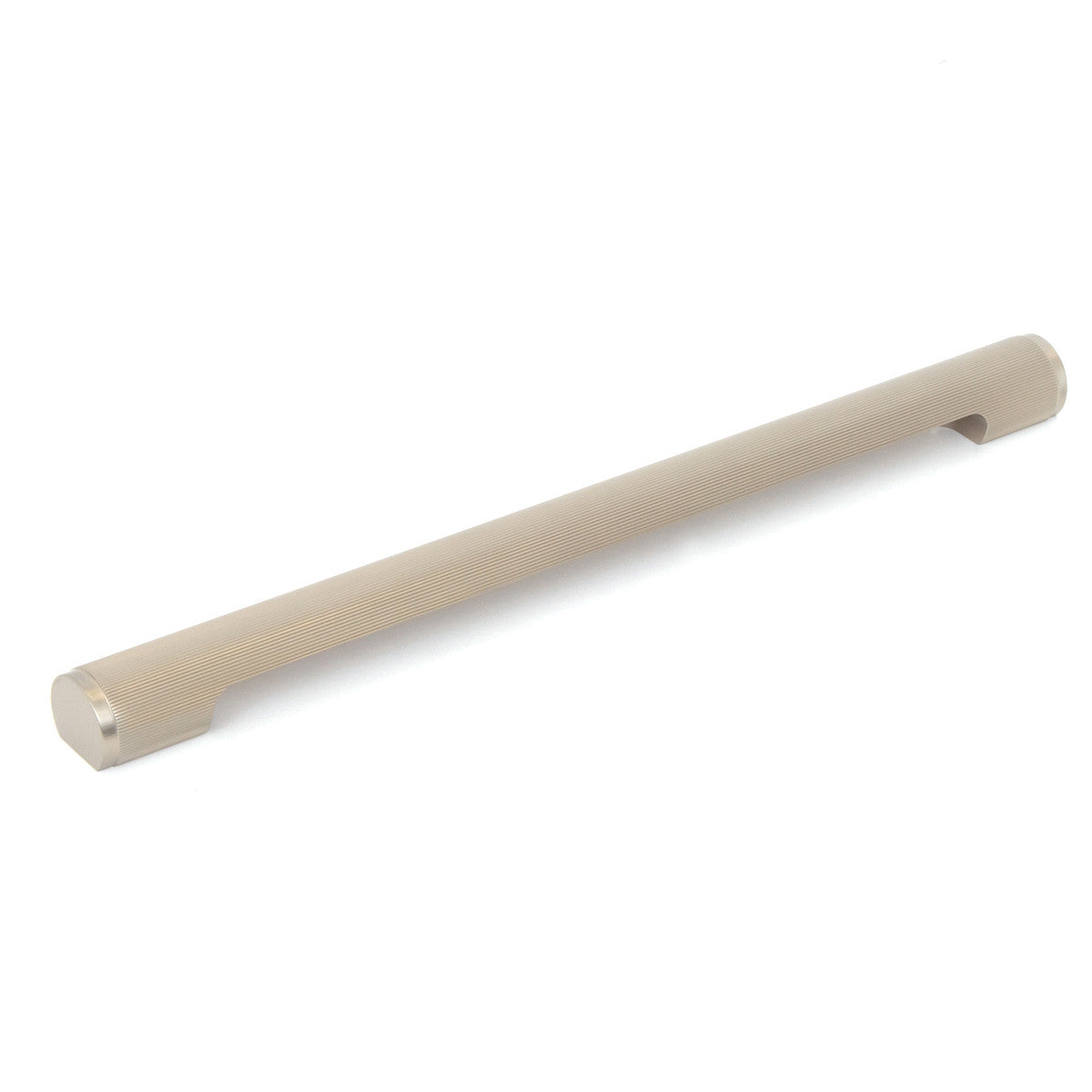 Momo Manhattan Solid Brass Pull Handle