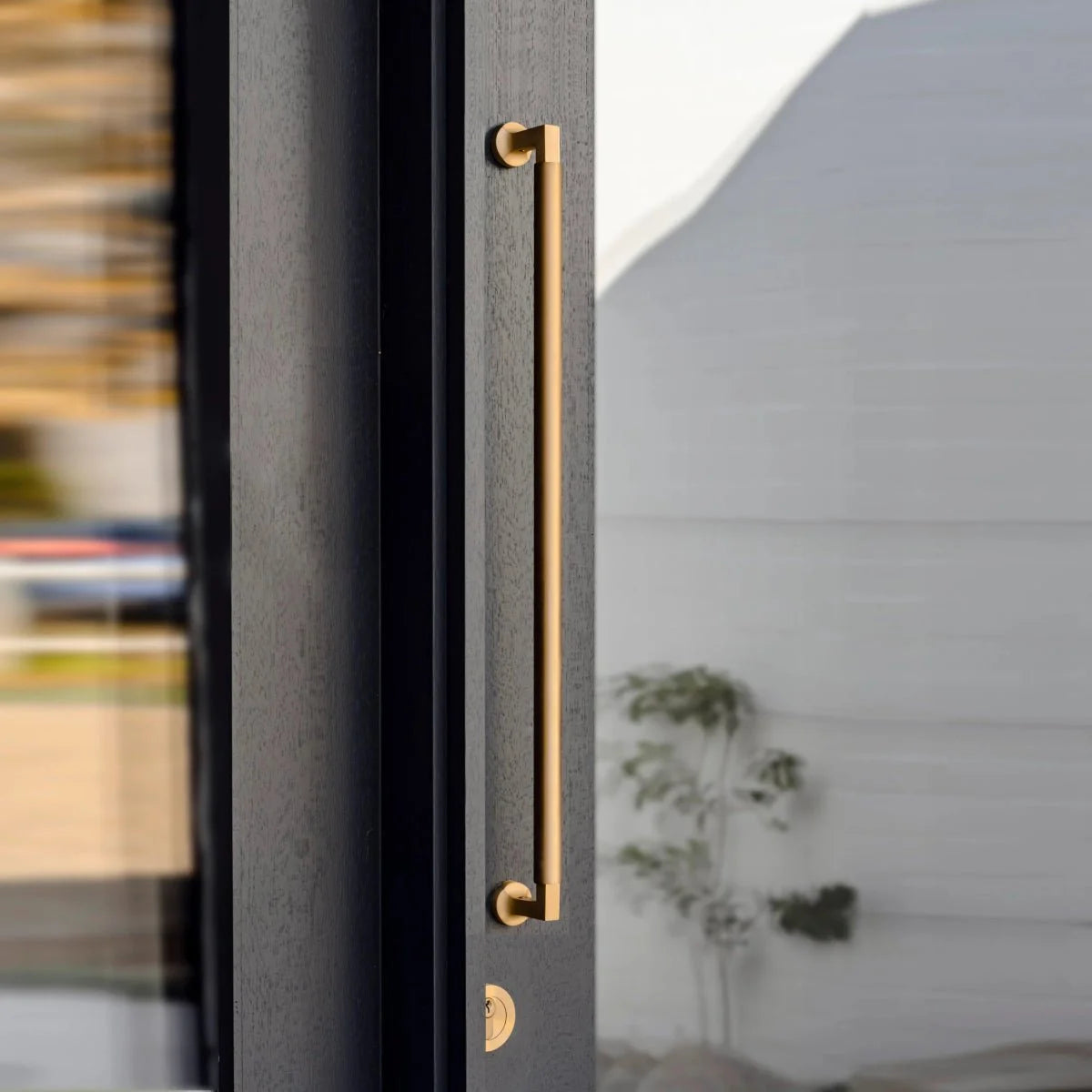 Berlin Pull Handle - Entry Point - Iver - Brushed Brass - Pull Handles