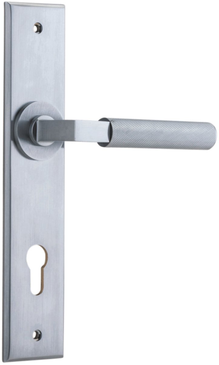 Brunswick Lever - Chamfered Backplate By Iver - Entry - Point - 12296E85 - Iver