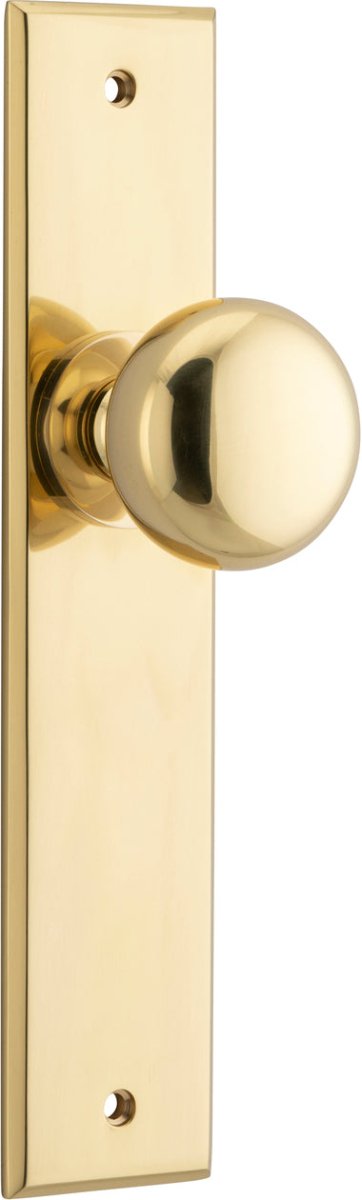 Cambridge Knob - Chamfered Backplate - Entry - Point - 10446 - Iver