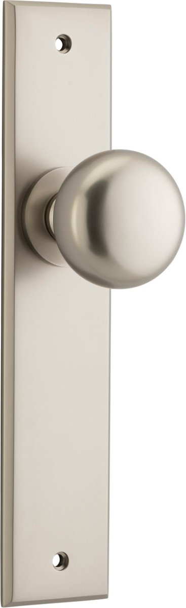 Cambridge Knob - Chamfered Backplate - Entry Point - Iver - Satin Nickel - Door Knobs