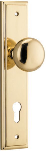 Cambridge Knob - Stepped Backplate - Entry - Point - 10340E85 - Iver