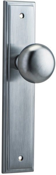 Cambridge Knob - Stepped Backplate - Entry - Point - 12340 - Iver