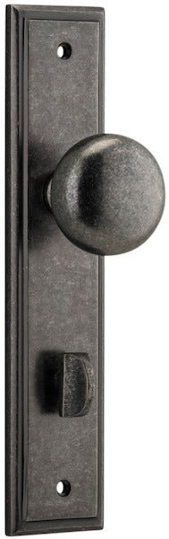 Cambridge Knob - Stepped Backplate - Entry Point - Iver - Distressed Nickel - Door Knobs