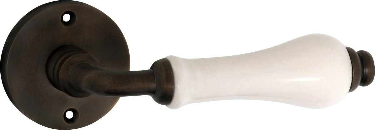 Exeter Lever - Round Rose by Tradco - Entry - Point - 0837 - Tradco