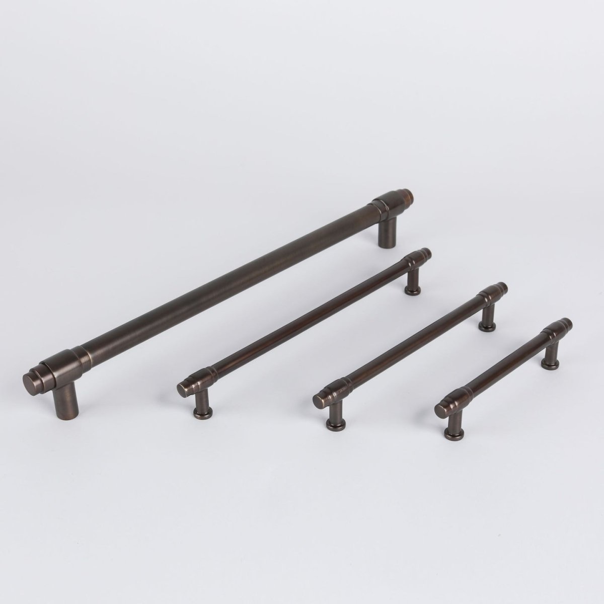 Georgia Appliance Pull - Oil Rubbed Bronze By Hepburn - Entry - Point - G384ORB - Hepburn Hardware