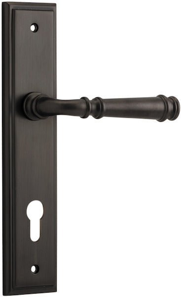 Verona Lever - Stepped Backplate - Entry - Point - 10742E85 - Iver